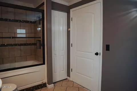 Bath - 204 Dunford Circle Limestone Tn 37681, Limestone, TN 37681 photo 3 of 8