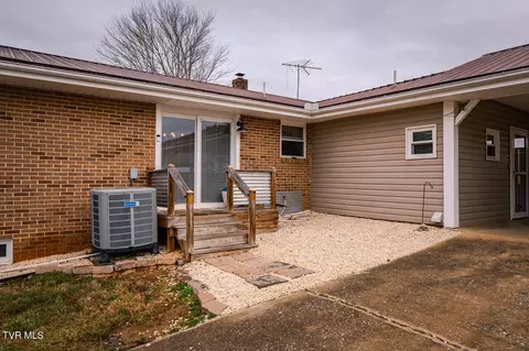 Exterior - 204 Dunford Circle Limestone Tn 37681, Limestone, TN 37681 photo 8 of 15