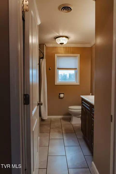 Bath - 204 Dunford Circle Limestone Tn 37681, Limestone, TN 37681 photo 4 of 8