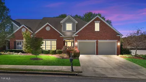 1043 Hunters Lake Drive - Johnson City Tn 37604, Johnson City, TN 37604