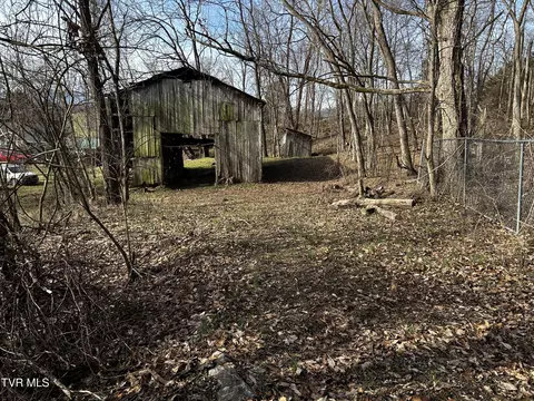 198 Maple Tree Lane Watauga Tn 37694, Watauga, TN 37694 photo 6