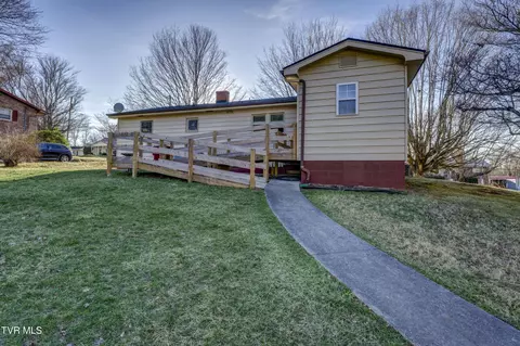 334 Lynn Road Johnson City Tn 37604, Johnson City, TN 37604 photo 9