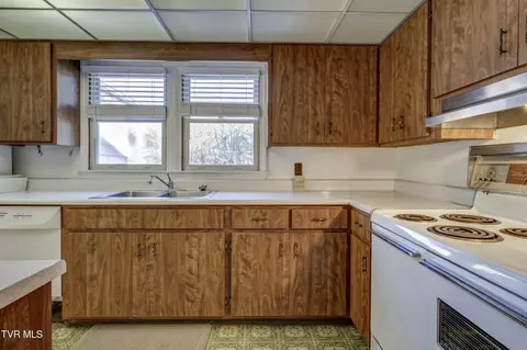 334 Lynn Road Johnson City Tn 37604, Johnson City, TN 37604 photo 17