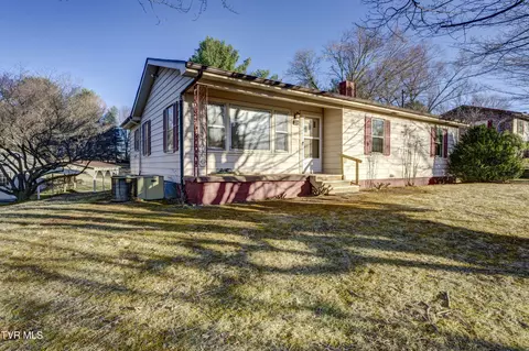 334 Lynn Road Johnson City Tn 37604, Johnson City, TN 37604 photo 2