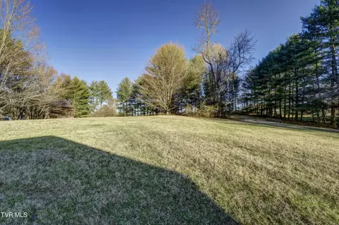 334 Lynn Road Johnson City Tn 37604, Johnson City, TN 37604 photo 7
