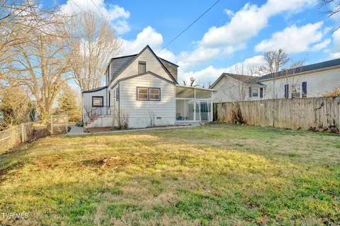 113 E 10th Avenue Johnson City Tn 37601, Johnson City, TN 37601 photo 41