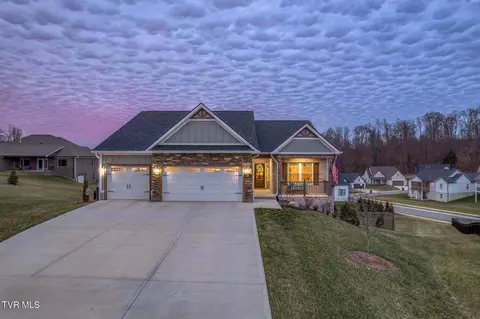 198 Tanners Cove Johnson City Tn 37615, Johnson City, TN 37615