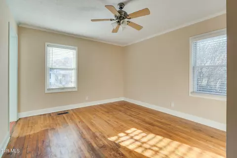 Bedroom - 615 Crook Street Hampton Tn 37658, Hampton, TN 37658 photo 2 of 8