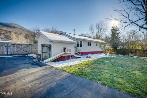 Exterior - 615 Crook Street Hampton Tn 37658, Hampton, TN 37658 photo 3 of 5