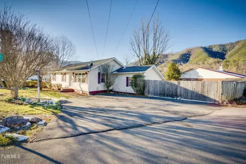 Other - 615 Crook Street Hampton Tn 37658, Hampton, TN 37658 photo 6 of 9