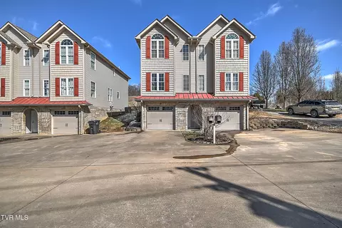 22 Earhart Road 22 Bluff City Tn 37618, Bluff City, TN 37618