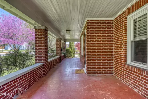 Exterior - 270 E Valley Street Abingdon Va 24210, Abingdon, VA 24210 photo 5 of 16