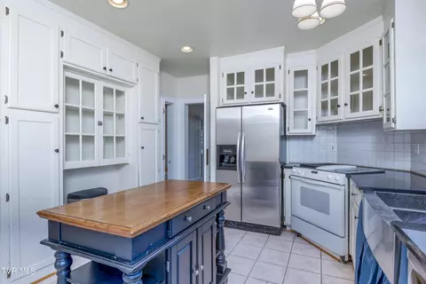 Kitchen - 270 E Valley Street Abingdon Va 24210, Abingdon, VA 24210 photo 3 of 3