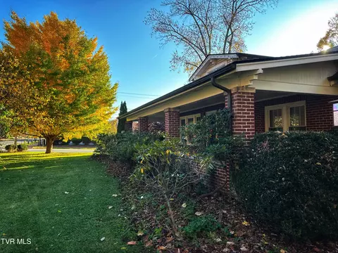 Exterior - 270 E Valley Street Abingdon Va 24210, Abingdon, VA 24210 photo 16 of 16