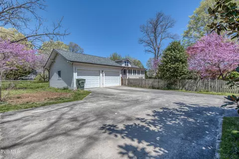 Exterior - 270 E Valley Street Abingdon Va 24210, Abingdon, VA 24210 photo 15 of 16