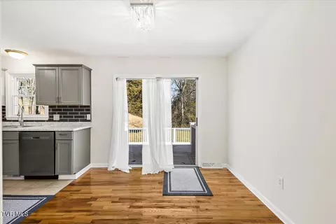 Dining - 197 Dewdrop Place Bristol Va 24201, Bristol, VA 24201 photo 1 of 2