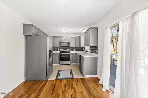 Kitchen - 197 Dewdrop Place Bristol Va 24201, Bristol, VA 24201 photo 1 of 4
