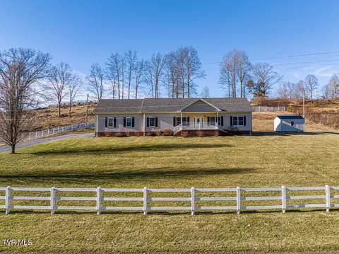 23195 Twin Oaks Road Abingdon Va 24211, Abingdon, VA 24211