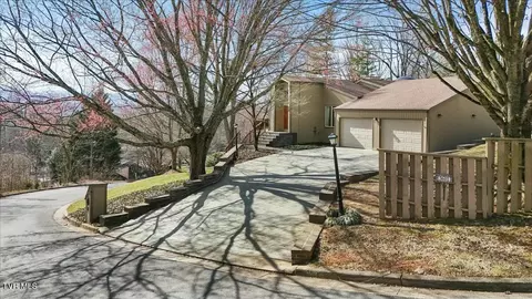 3601 Honeywood Drive Johnson City Tn 37604, Johnson City, TN 37604