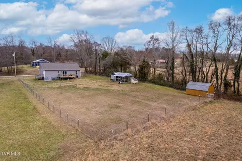Exterior - 150 N Carr Lane Fall Branch Tn 37656, Fall Branch, TN 37656 photo 8 of 9