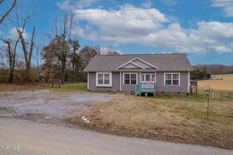 Exterior - 150 N Carr Lane Fall Branch Tn 37656, Fall Branch, TN 37656 photo 2 of 9
