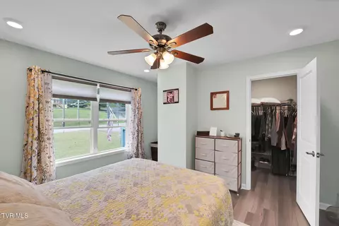 Bedroom - 150 N Carr Lane Fall Branch Tn 37656, Fall Branch, TN 37656 photo 2 of 2