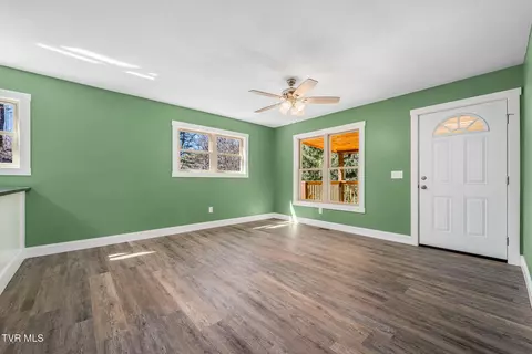Living - 307 Piney Grove Road Hampton Tn 37658, Hampton, TN 37658 photo 4 of 4
