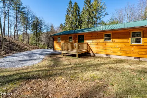Other - 307 Piney Grove Road Hampton Tn 37658, Hampton, TN 37658 photo 6 of 10