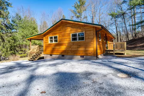 Exterior - 307 Piney Grove Road Hampton Tn 37658, Hampton, TN 37658 photo 14 of 17