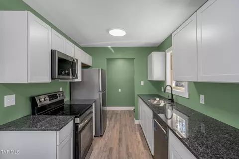Kitchen - 307 Piney Grove Road Hampton Tn 37658, Hampton, TN 37658 photo 1 of 3