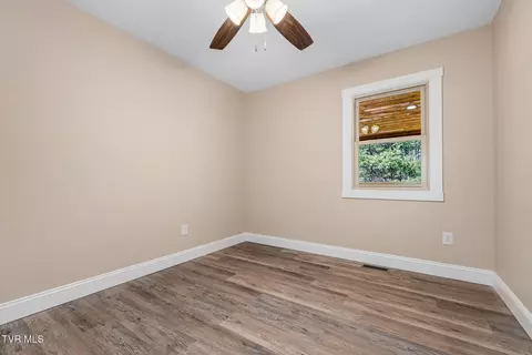 Bedroom - 307 Piney Grove Road Hampton Tn 37658, Hampton, TN 37658 photo 2 of 3