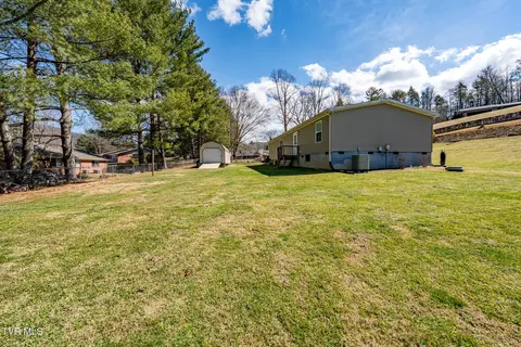 Exterior - 819 N Mohawk Drive Erwin Tn 37650, Erwin, TN 37650 photo 10 of 10