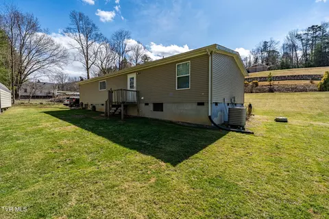 Exterior - 819 N Mohawk Drive Erwin Tn 37650, Erwin, TN 37650 photo 7 of 10