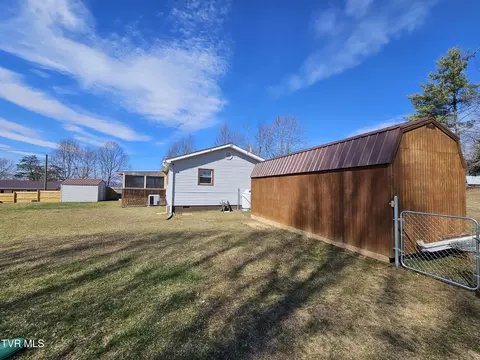 229 Harm Ridge Coeburn Va 24230, Coeburn, VA 24230 photo 6