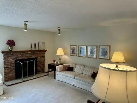 1018 Pebble Drive Bristol Va 24201, Bristol, VA 24201 photo 10