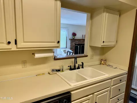 1018 Pebble Drive Bristol Va 24201, Bristol, VA 24201 photo 19