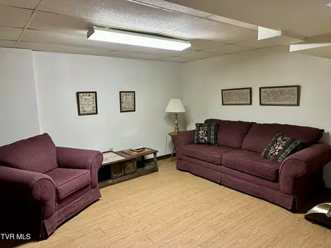 1018 Pebble Drive Bristol Va 24201, Bristol, VA 24201 photo 28