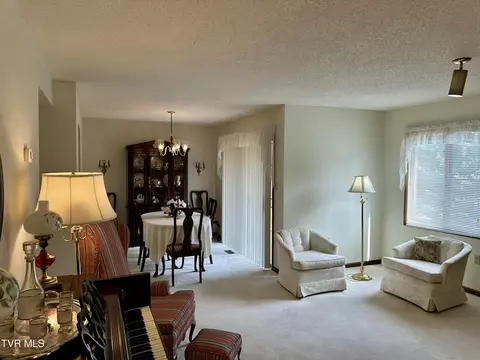 1018 Pebble Drive Bristol Va 24201, Bristol, VA 24201 photo 14