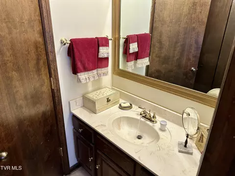 1018 Pebble Drive Bristol Va 24201, Bristol, VA 24201 photo 24