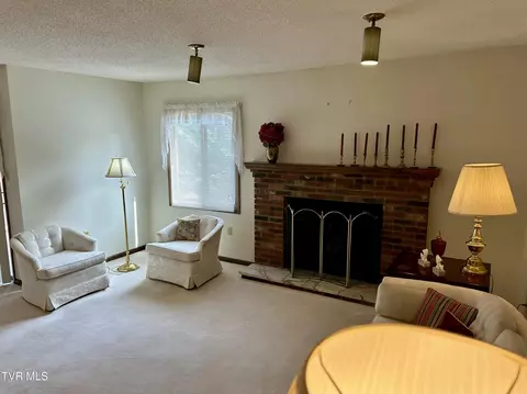 1018 Pebble Drive Bristol Va 24201, Bristol, VA 24201 photo 13