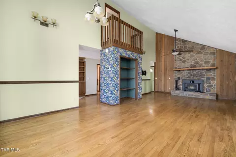 434 Riverview Drive Johnson City Tn 37601, Johnson City, TN 37601 photo 8