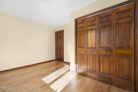 434 Riverview Drive Johnson City Tn 37601, Johnson City, TN 37601 photo 18