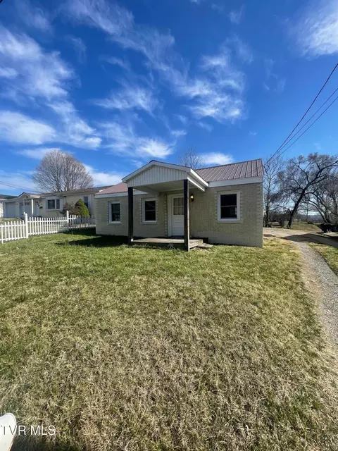 3361 Bloomingdale Road Kingsport Tn 37660, Kingsport, TN 37660