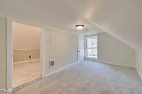 Bedroom - 330 Robertson Road Chuckey Tn 37641, Chuckey, TN 37641 photo 6 of 9