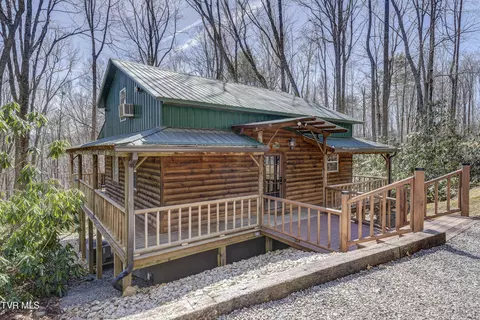 528 Gene Drive Butler Tn 37640, Butler, TN 37640