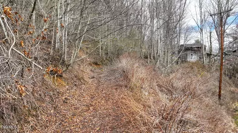 180 Simerly Creek Road Hampton Tn 37658, Hampton, TN 37658 photo 7
