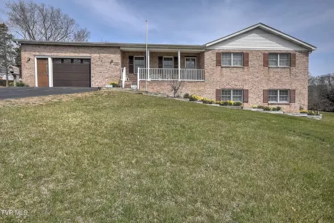 155 Flintlock Circle Bristol Va 24201, Bristol, VA 24201