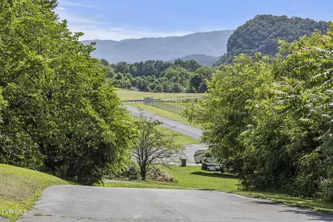 201 Ron Royce Drive 7 Elizabethton Tn 37643, Elizabethton, TN 37643