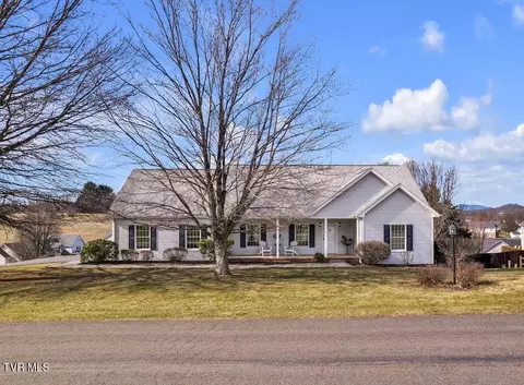 17995 Glenwood Drive Abingdon Va 24211, Abingdon, VA 24211