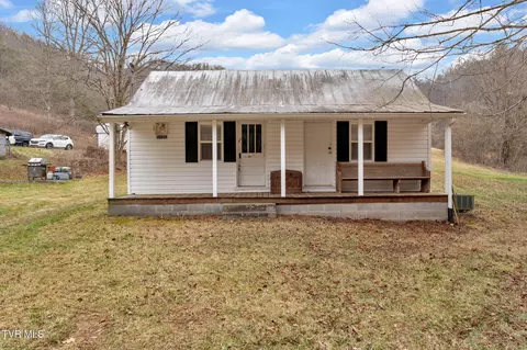 6486 Walnut Grove Road Mendota Va 24270, Mendota, VA 24270